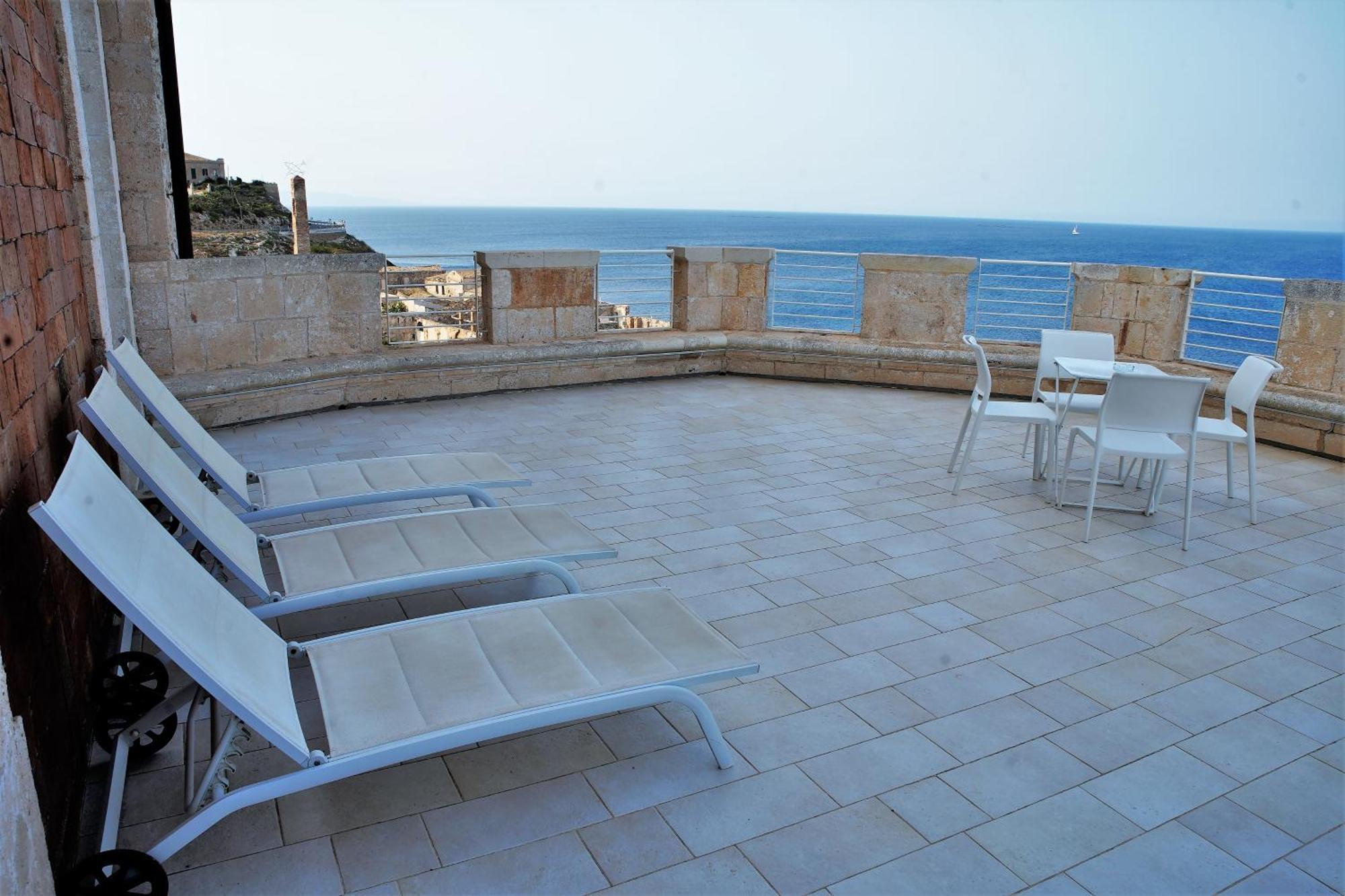 Castello Tafuri Otel Portopalo Di Capo Passero Dış mekan fotoğraf